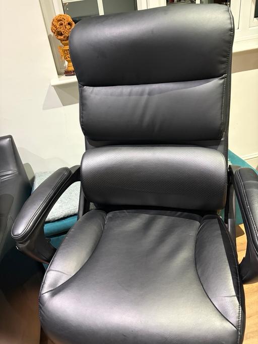 Buy & Sell Loughton Epping Forest - Photos for Black Leather office chair