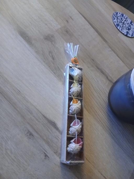 Buy & Sell Radcliffe Bury - Photos for Shell Candles New