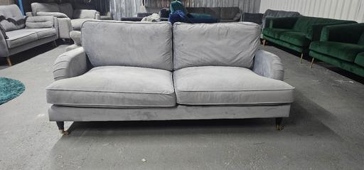Buy & Sell Cheslyn Hay South Staffordshire - Photos for Grey Velvet 3 Seater.