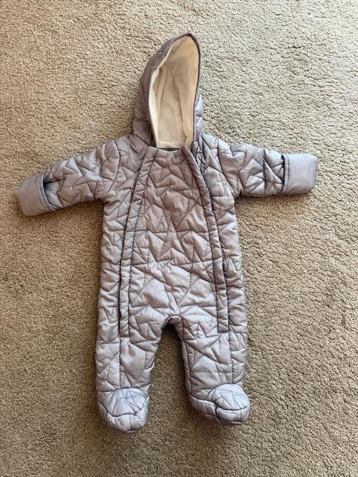 Buy & Sell Greenhithe Dartford - Photos for Baby Snowsuit