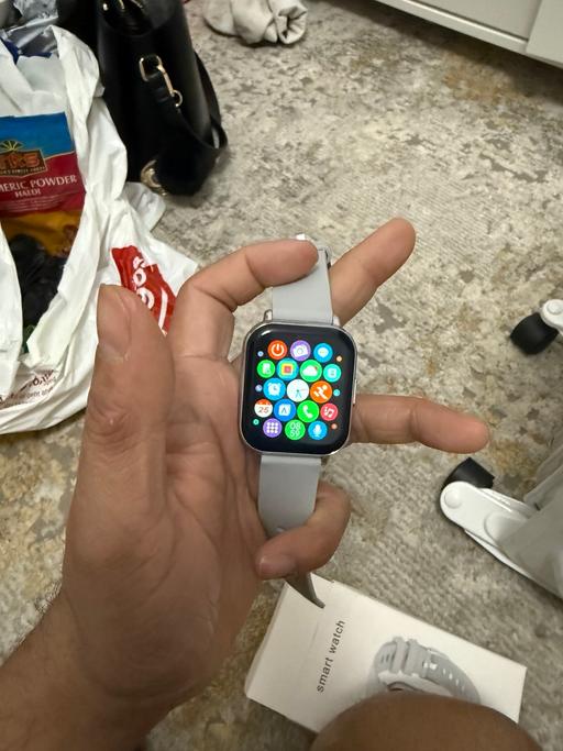 Buy & Sell Portswood Southampton - Photos for Smart watch full intact