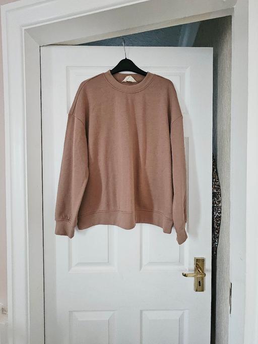 Buy & Sell Newton Doncaster - Photos for Ladies sweatshirt top, size 12/14.