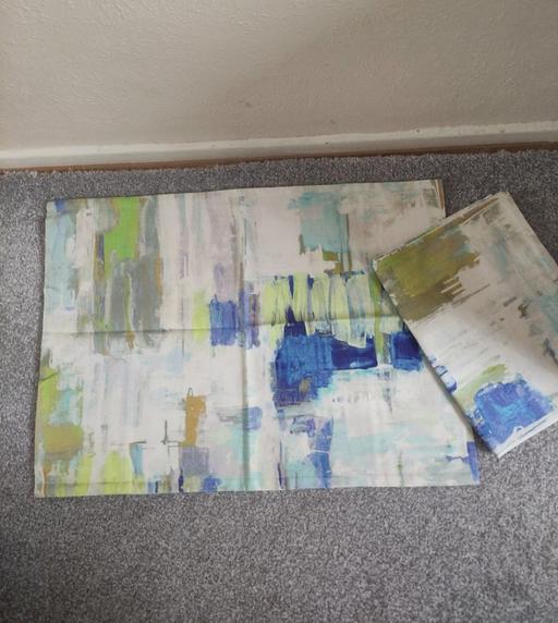 Buy & Sell Grafton Street Industrial Estate West Northamptonshire - Photos for New good quality pair of pillow cases