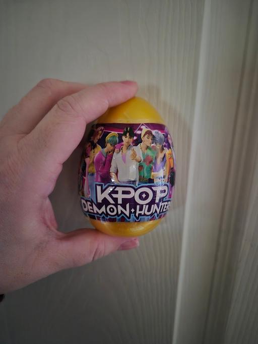 Buy & Sell Crumpsall Manchester - Photos for new Kpop Mystery Egg