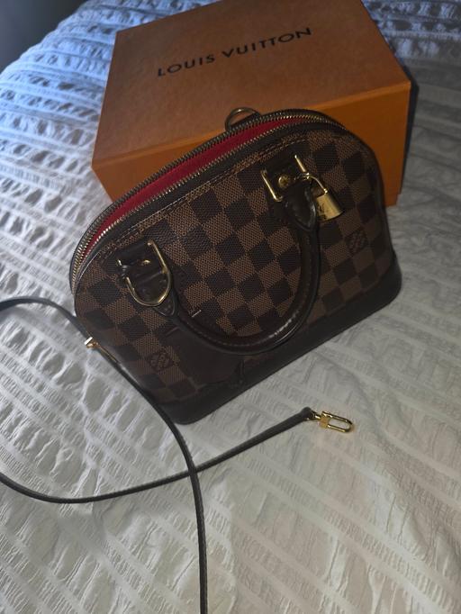 Buy & Sell Stratford East London - Photos for LV Alma BB