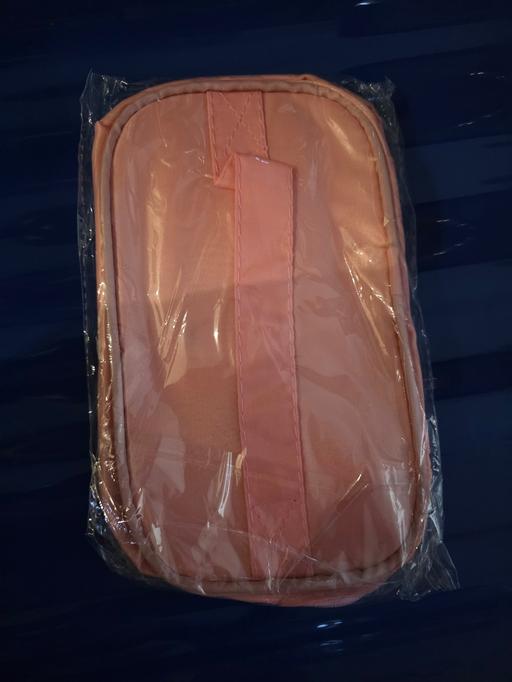 Buy & Sell Blackpool Town Centre Blackpool - Photos for Pink make up case