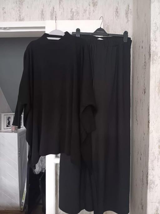 Buy & Sell Hornchurch Havering - Photos for wide leg trousers and jumper