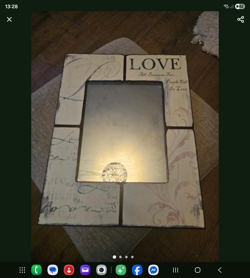 Buy & Sell Pensnett Dudley - Photos for DISTRESSED LOOK MIRROR 16