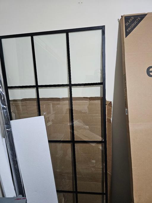 Buy & Sell Dimmingsdale South Staffordshire - Photos for Black munich wetroom shower 900x760 with side