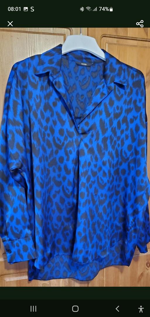 Buy & Sell Longley Sheffield - Photos for ladies sateen top