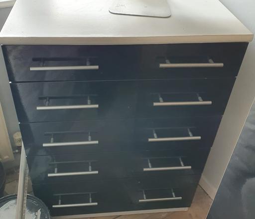 Buy & Sell Wylde Green Birmingham - Photos for wardrobe and chest of drawers