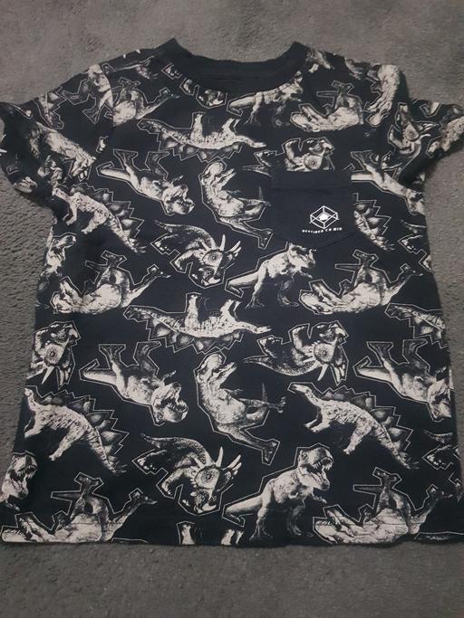 Buy & Sell Longley Sheffield - Photos for boys top age 5 to 6 yrs