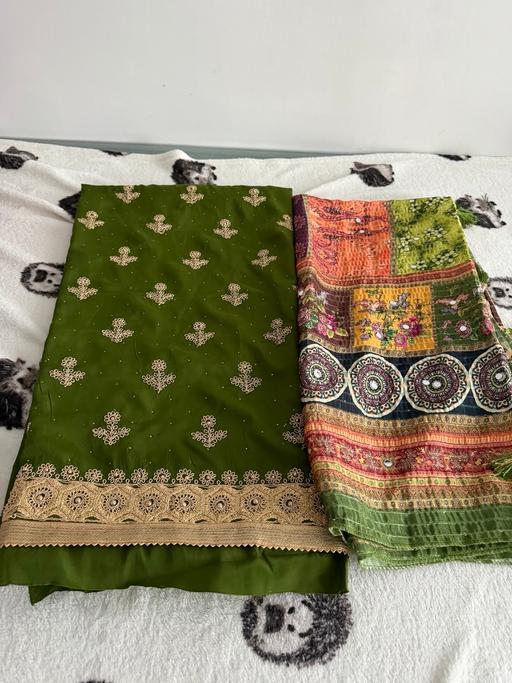 Buy & Sell Lye Dudley - Photos for Punjabi suit