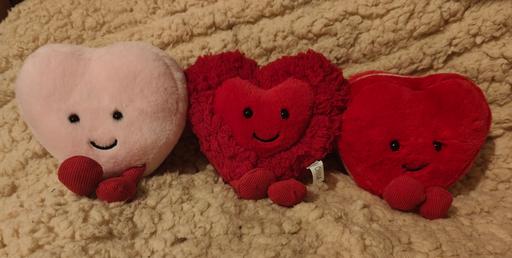 Buy & Sell Pwllheli Gwynedd - Photos for PLUSH HEARTS IDEAL FOR VALENTINES