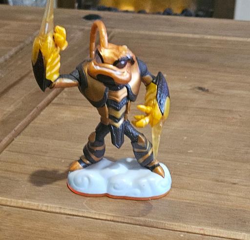 Buy & Sell Bilston Wolverhampton - Photos for Skylanders giants swarm figure