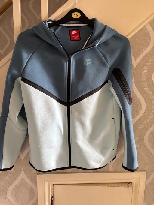 Buy & Sell - Photos for Boys Nike tech Jacket
