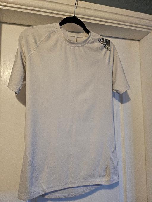 Buy & Sell Shipley South Staffordshire - Photos for Adidas medium top
