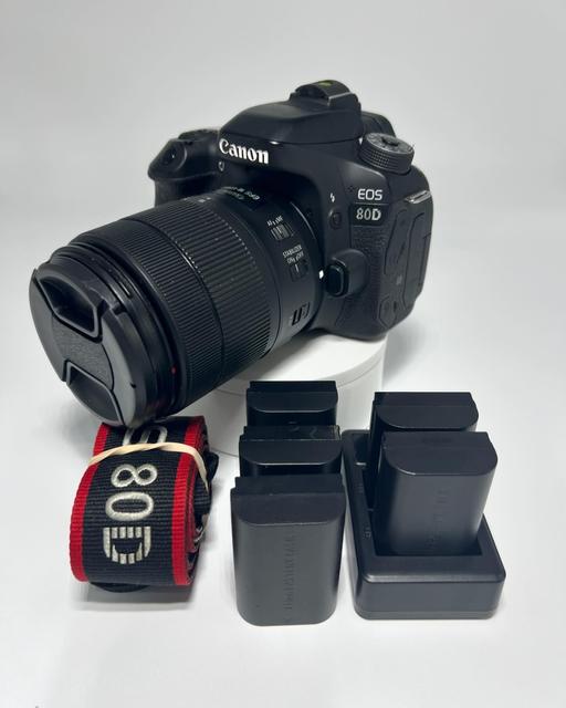 Buy & Sell Barbican Central London - Photos for Canon SLR Camera