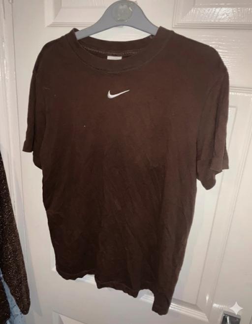 Buy & Sell Dovecot Knowsley - Photos for Brown Nike tshirt women’s XS