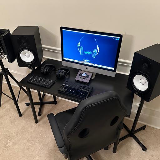 Buy & Sell Barbican Central London - Photos for Studio Setup