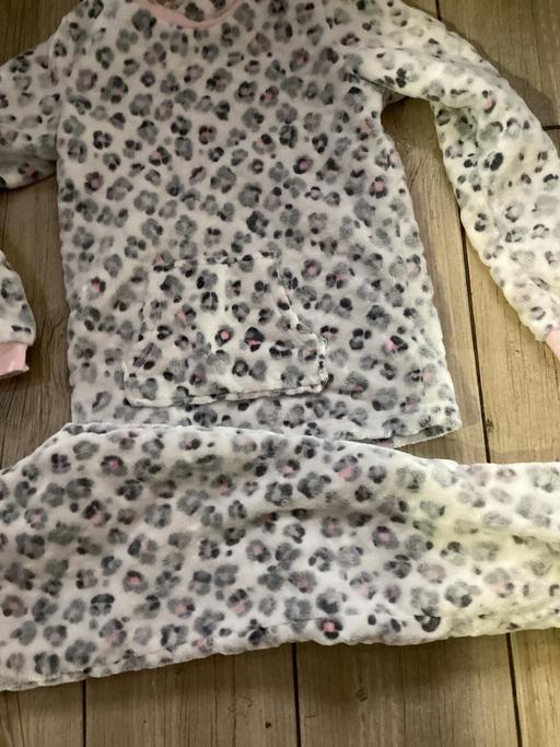 Buy & Sell Southdene Knowsley - Photos for Age 11 girls pjs