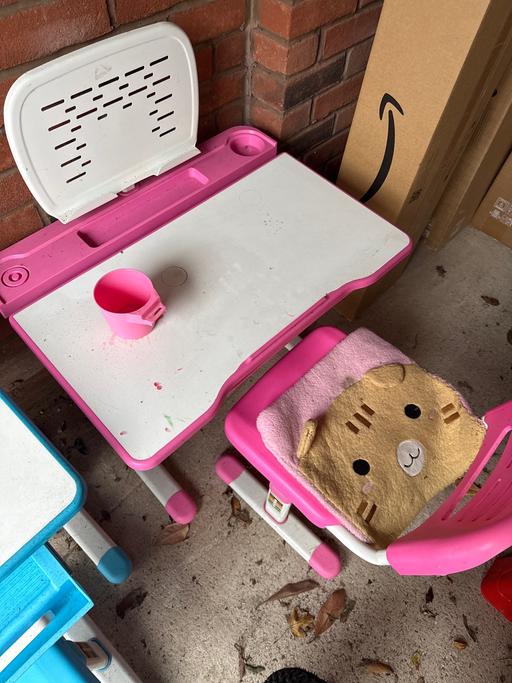 Buy & Sell Edwalton Rushcliffe - Photos for Kids study desk with chair