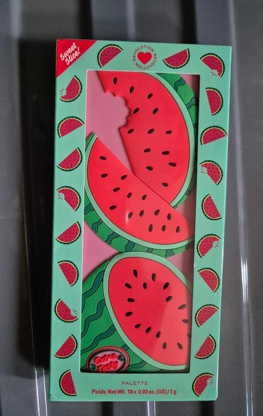 Buy & Sell Crumpsall Manchester - Photos for new Revolution Watermelon Eyeshadow Palette