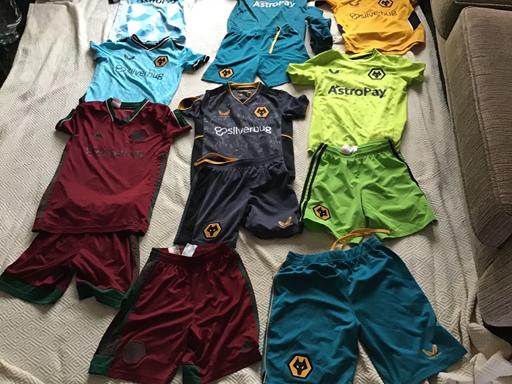 Buy & Sell Essington Wolverhampton - Photos for Wolves football strips job lot