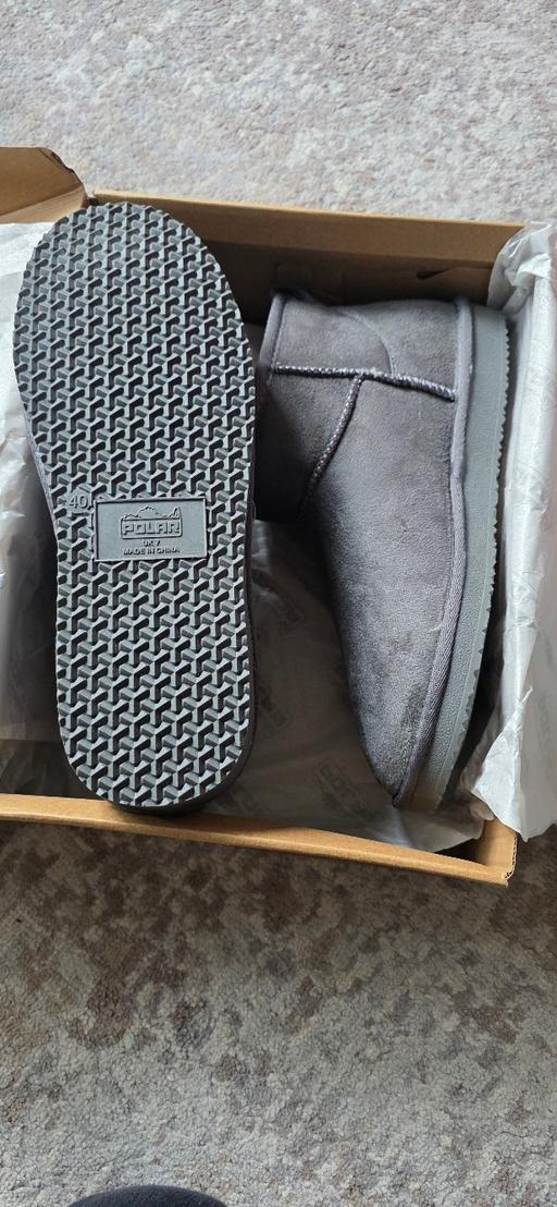 Buy & Sell Highbury North London - Photos for Grey Suede type Boot Slippers