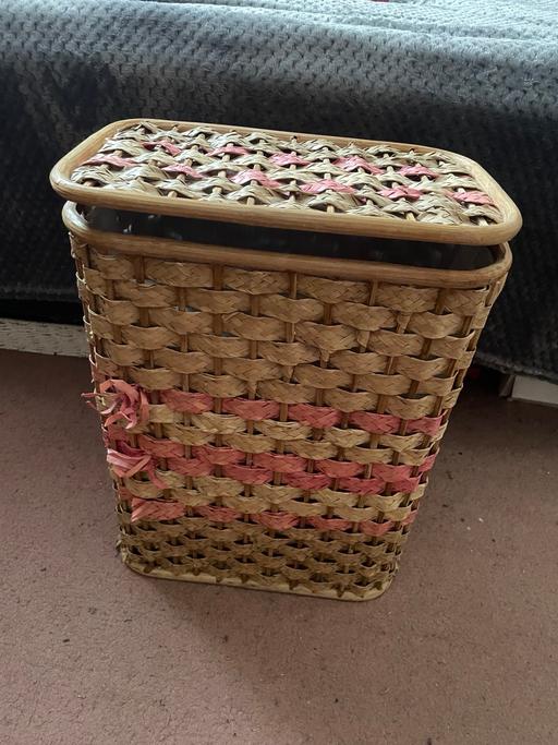 Buy & Sell Wigginton Tamworth - Photos for Small linen basket