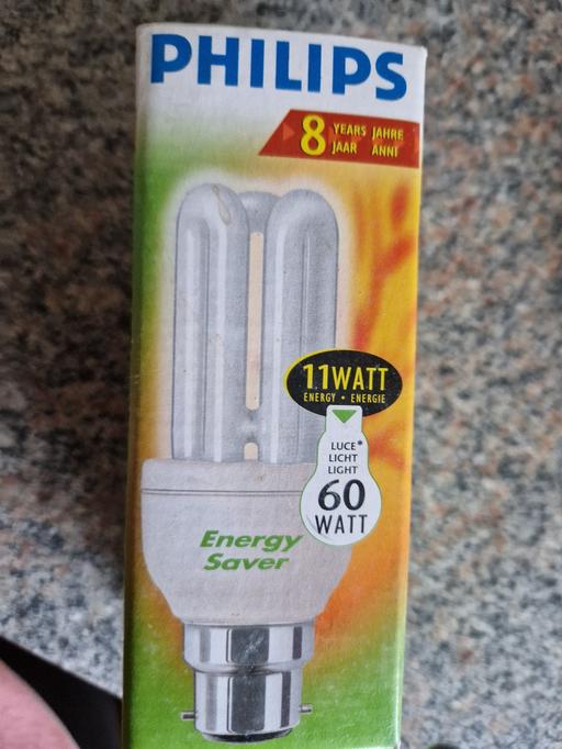 Buy & Sell Grassmoor North East Derbyshire - Photos for 60 watt light bulb