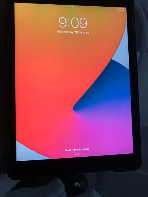 Buy & Sell Yardley Birmingham - Photos for iPad 5 good condition colour black w/ cover