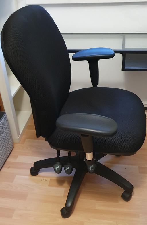 Buy & Sell - Photos for Ergonomic Office Task Chair, Fully Adjustable