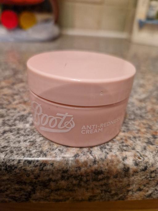 Buy & Sell Grassmoor North East Derbyshire - Photos for pot boots... anti redness cream