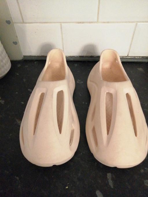 Buy & Sell Wednesfield Wolverhampton - Photos for ladies size 5/6