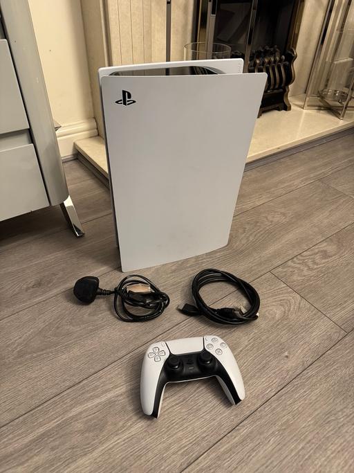 Buy & Sell West Bromwich Sandwell - Photos for PS5 DIGITAL EDITION Playstation 5