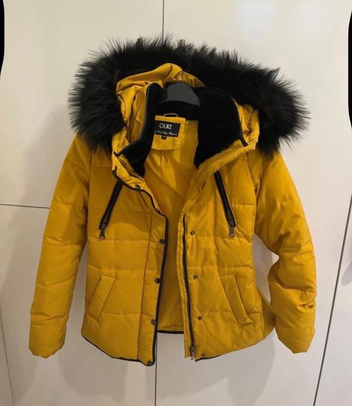 Buy & Sell Friern Barnet North London - Photos for Mustard puffa size 10