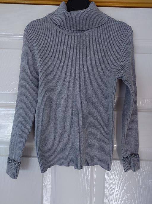 Buy & Sell Loughborough Charnwood - Photos for Girls grey long sleeve top size 6-7 years