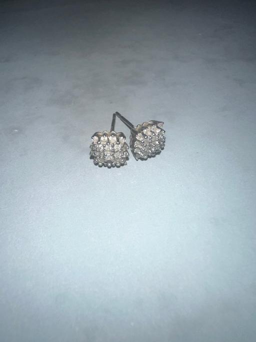 Buy & Sell Birchills Walsall - Photos for diamond studs