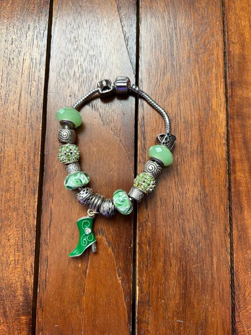 Buy & Sell Nottingham City Centre Nottingham - Photos for Green Charm Bracelet [Free P&P]