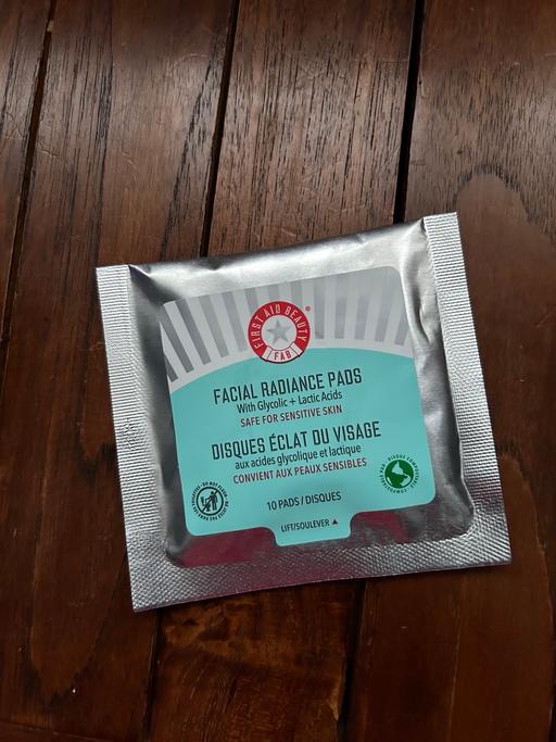 Buy & Sell The Park Nottingham - Photos for Facial Radiance Pads [Free P&P]