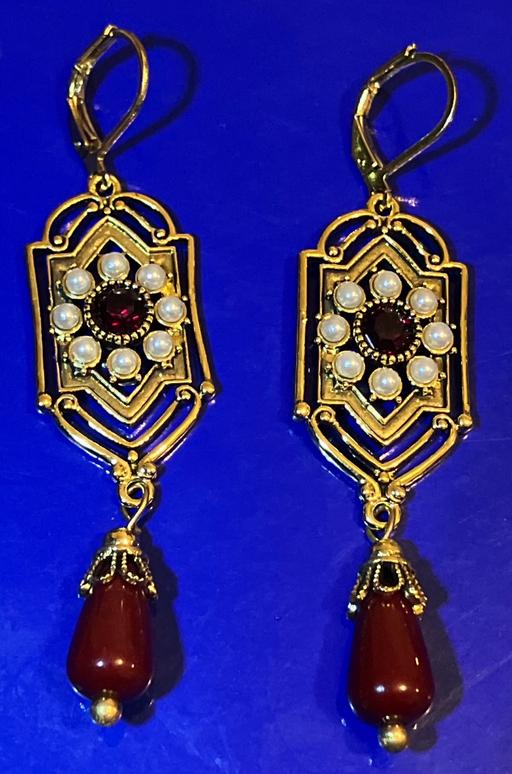 Buy & Sell Yeovil Somerset - Photos for Roman Style Earrings Seeded Pearl & Garnet