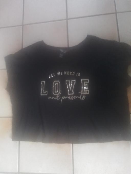 Buy & Sell Streetly Walsall - Photos for NEW LOOK 915 TEE SHIRT