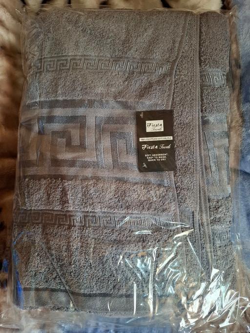 Buy & Sell Woodsetton Dudley - Photos for BATH 🛁 TOWELS