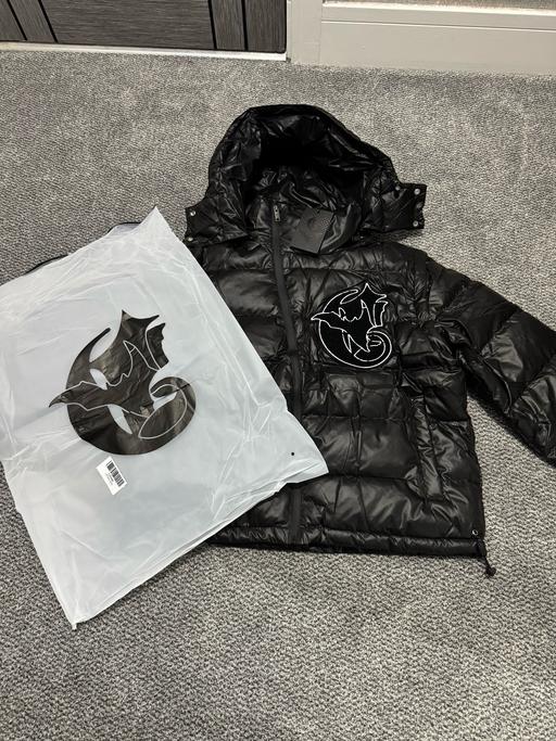 Buy & Sell Snaresbrook East London - Photos for Corvidae X Ditch puffer jacket transformer