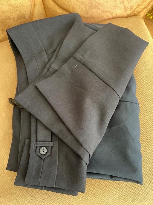 Buy & Sell Langwith Junction Bolsover - Photos for SALE Ladies knee length shorts