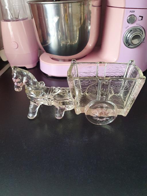 Buy & Sell Upper Gornal Dudley - Photos for vintage 1960s glass horse & cart