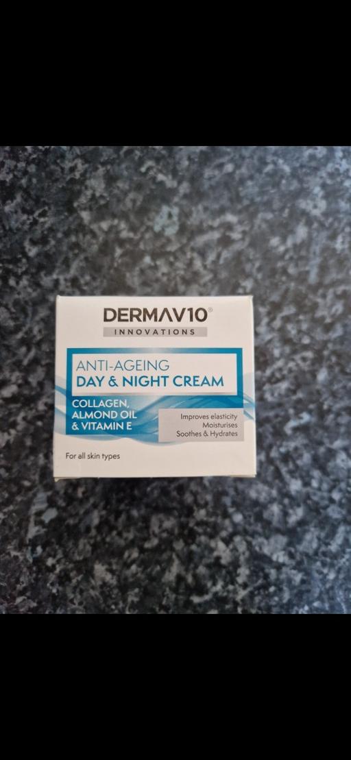 Buy & Sell Leicester City Centre Leicester - Photos for brand new day and night cream