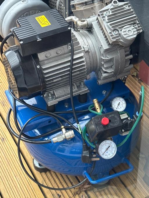 Buy & Sell Ashton-in-Makerfield Wigan - Photos for Electric Compressor