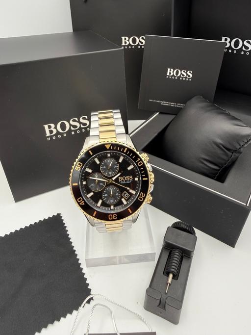 Buy & Sell Mathern Monmouthshire - Wales - Photos for Hugo Boss Two Tone 1513908 Men’s Watch Mint